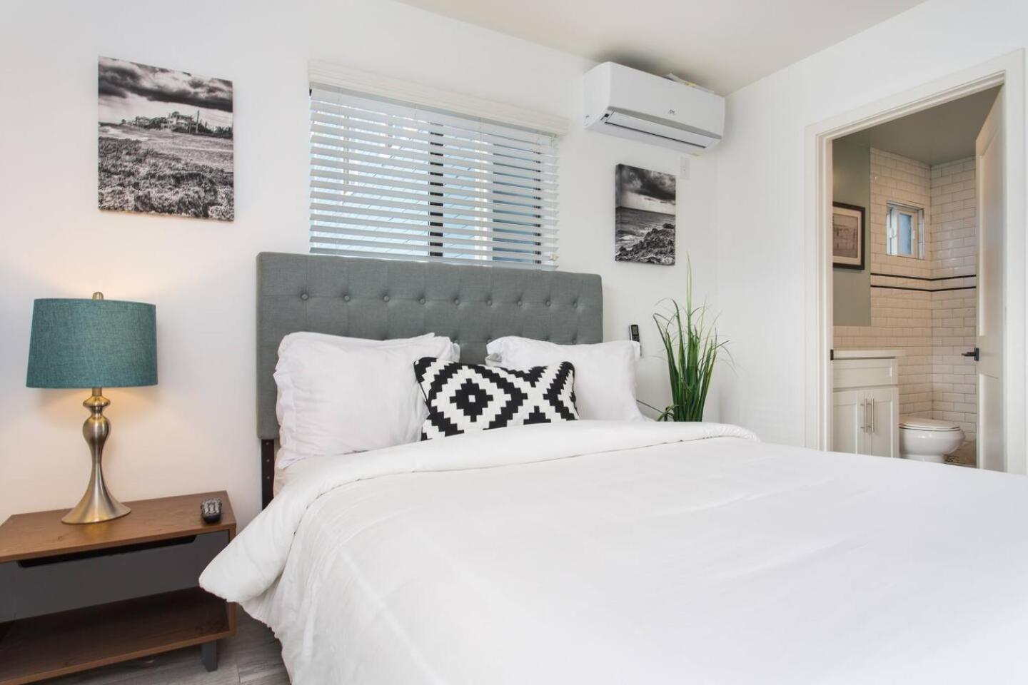 Sunny Studio In The Heart Of Venice - A Los Angeles Exterior photo